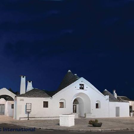 Corte Trullo Sovrano B&B Αλμπερομπέλο Εξωτερικό φωτογραφία